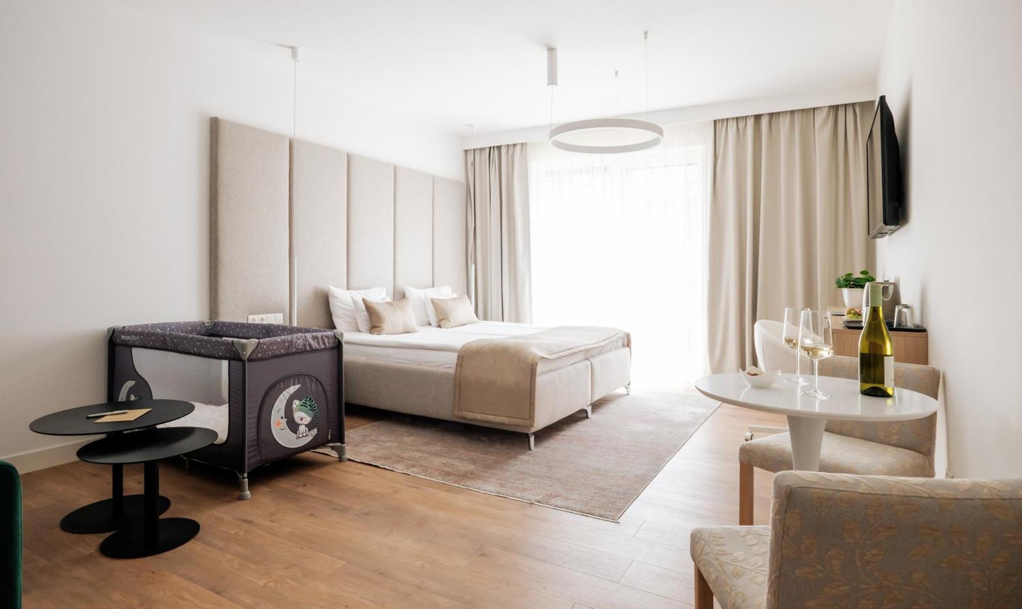 Adele Apartments Печ Экстерьер фото