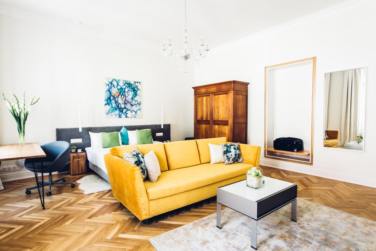 Adele Apartments Печ Экстерьер фото